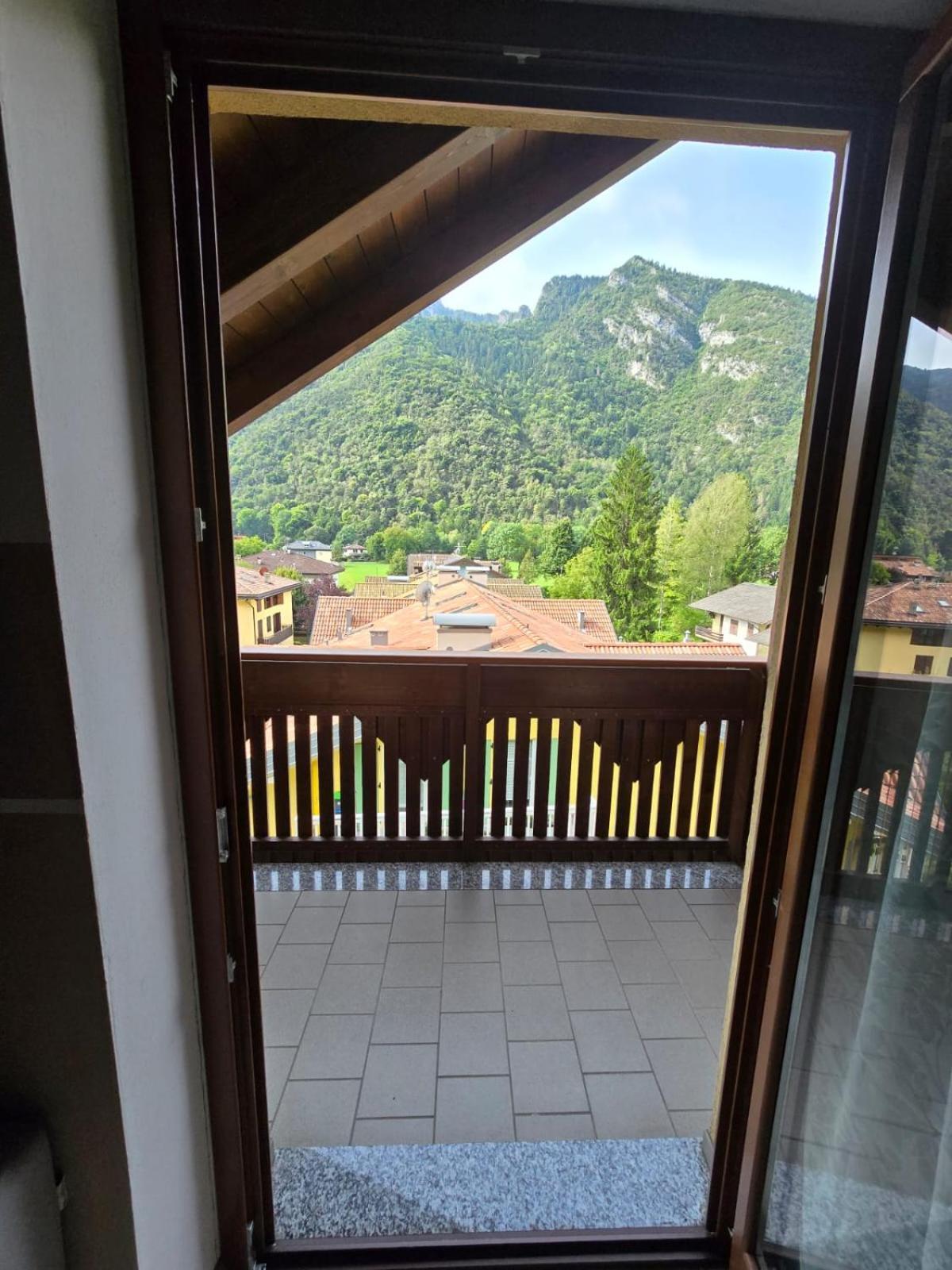 Apartmán Casa Ornella LEDRO Exteriér fotografie