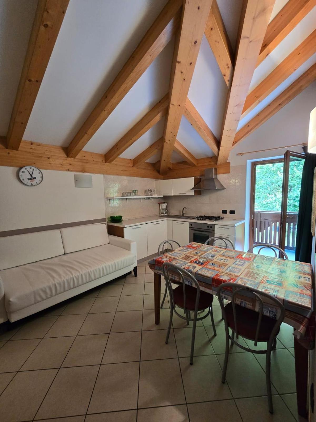 Apartmán Casa Ornella LEDRO Exteriér fotografie